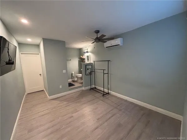 $950 | 1074 Northeast Orange Avenue, Jensen Beach, FL 34957