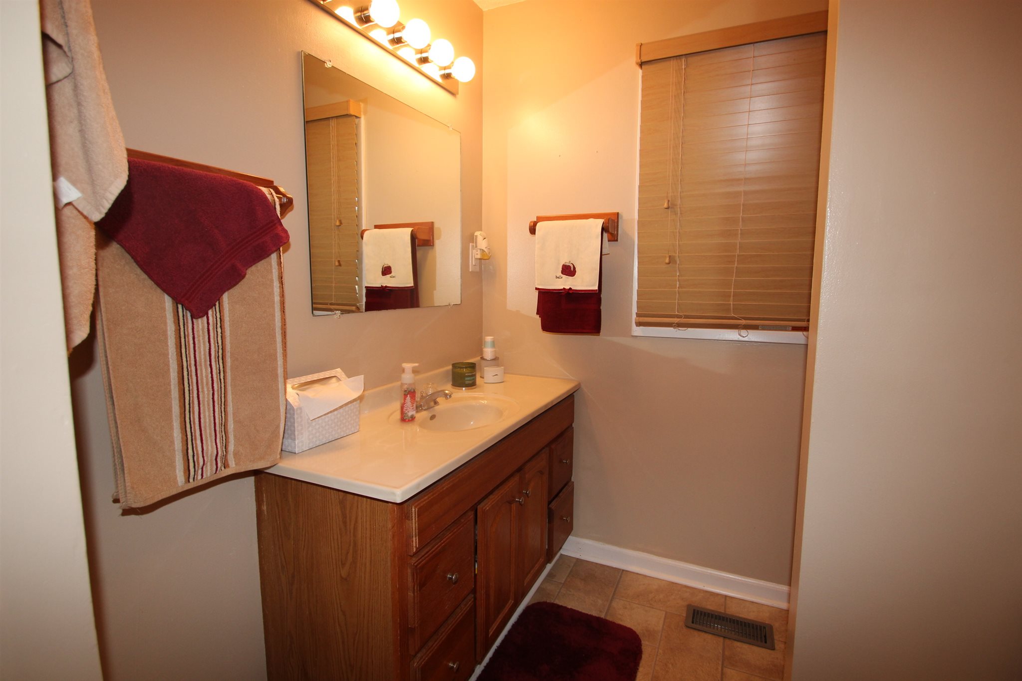 1825 South Dixon Road Kokomo, IN 46902 - Photo 20 of 25 Gallery Image 20