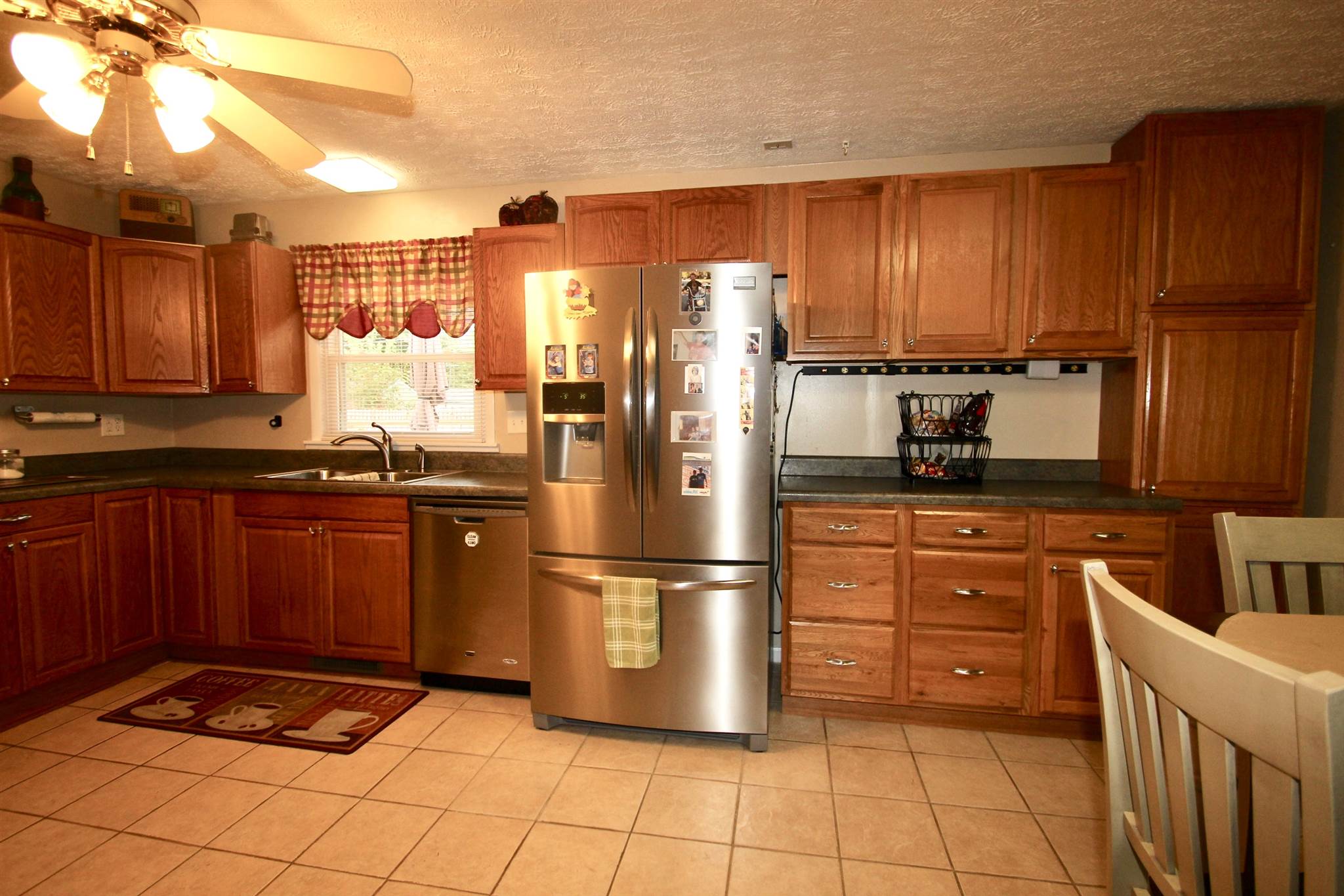 1825 South Dixon Road Kokomo, IN 46902 - Photo 7 of 25 Gallery Image 7