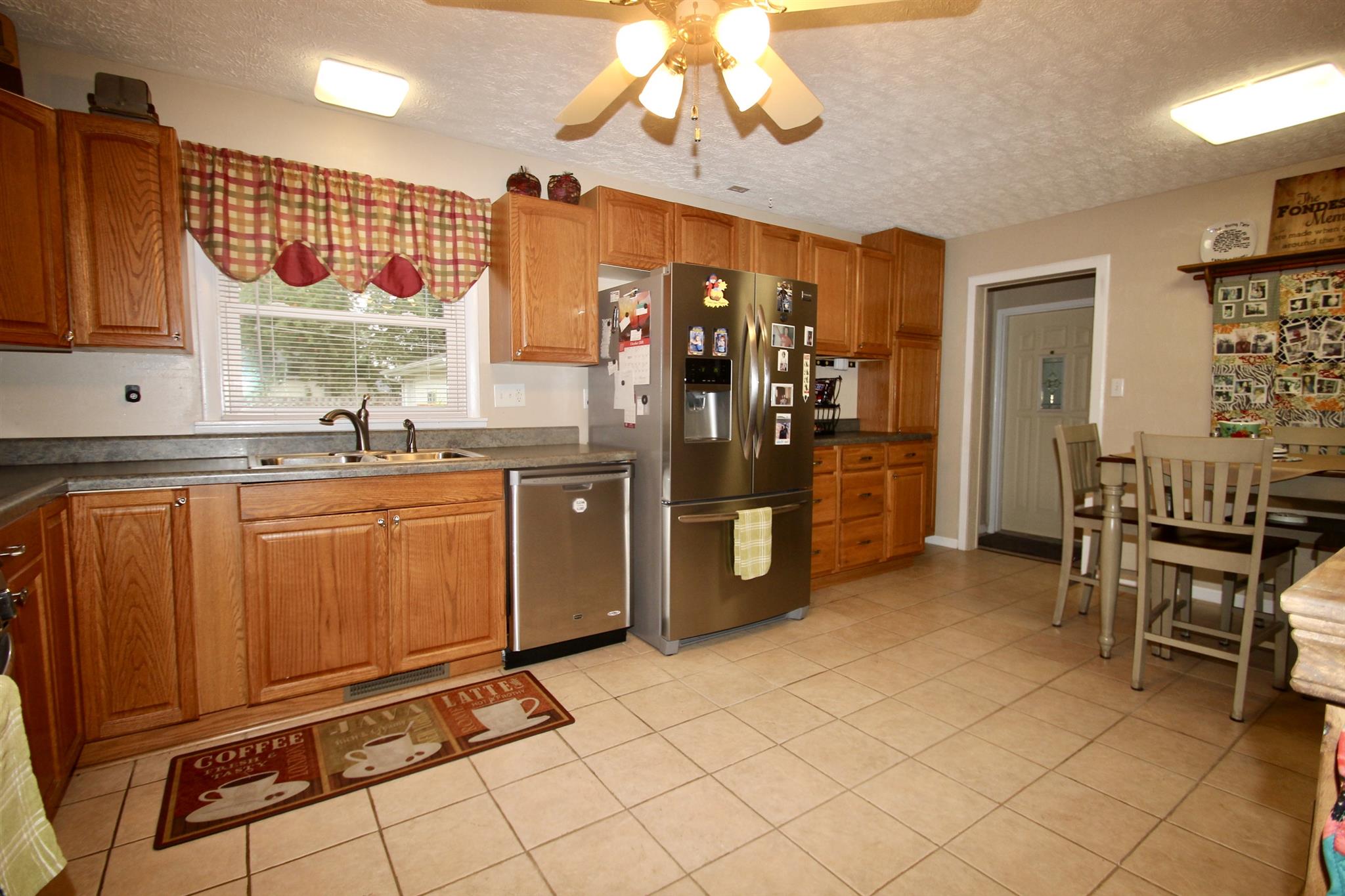 1825 South Dixon Road Kokomo, IN 46902 - Photo 9 of 25 Gallery Image 9