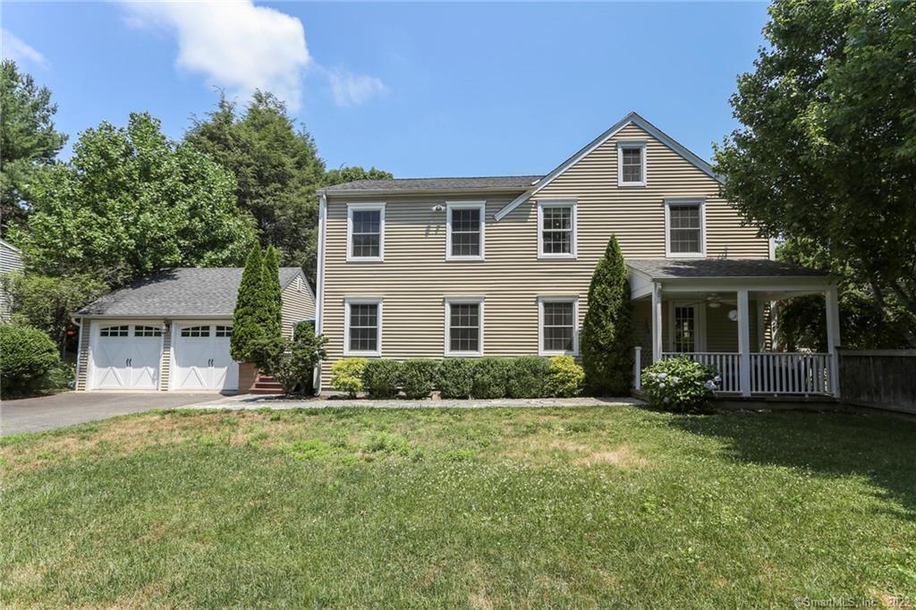 927 Mill Plain Road Fairfield, CT 06824 - Photo 1 of 1 Gallery Image 1