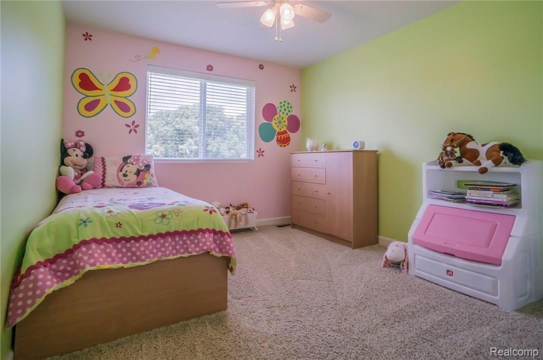 1193 Riverside Street Milford, MI 48381 - Photo 38 of 62 Bedroom #3 of 4.