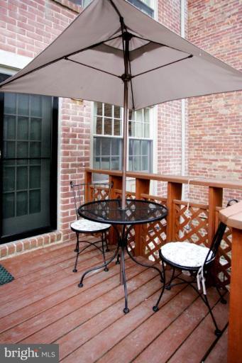 1647 Park Road Northwest Washington, DC 20010 - Photo 8 of 14 Deck