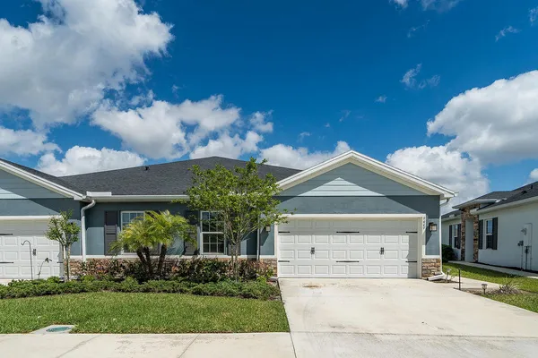 $2,800 | 9449 Southwest Libertas Way, Port St. Lucie, FL 34987