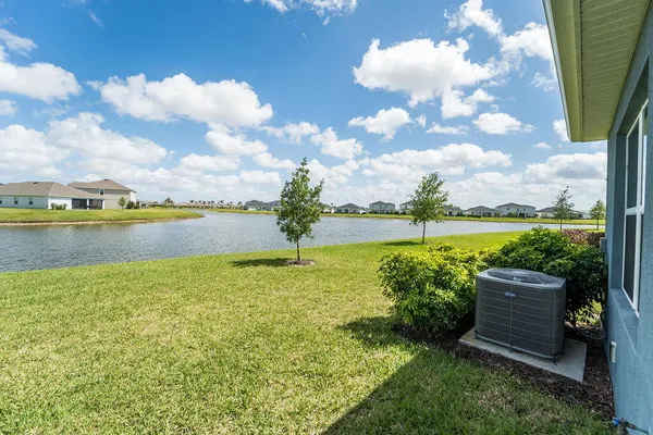 $2,800 | 9449 Southwest Libertas Way, Port St. Lucie, FL 34987