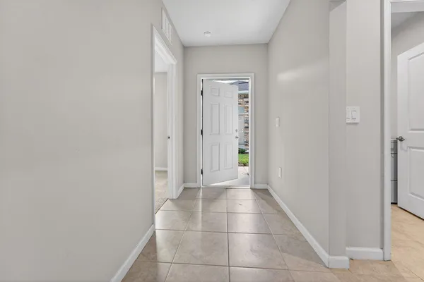 $2,800 | 9449 Southwest Libertas Way, Port St. Lucie, FL 34987