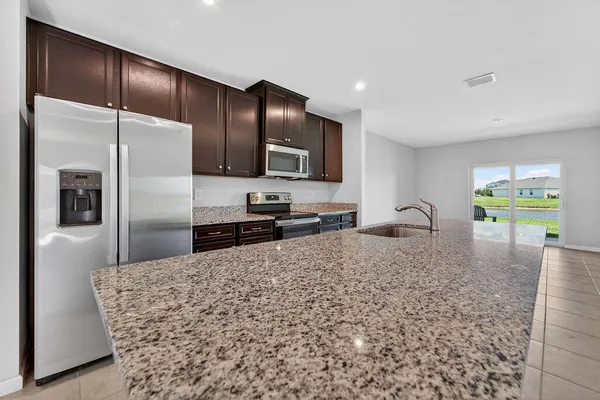 $2,800 | 9449 Southwest Libertas Way, Port St. Lucie, FL 34987