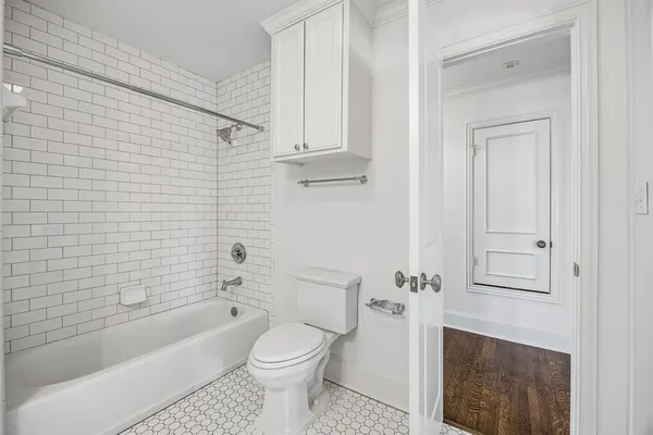 $1,350,000 | 2809 Park Hill Drive, Fort Worth, TX 76109