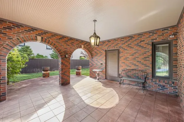 $1,350,000 | 2809 Park Hill Drive, Fort Worth, TX 76109