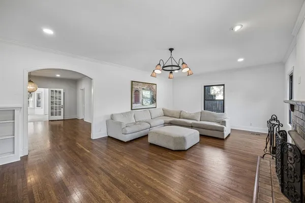 $1,350,000 | 2809 Park Hill Drive, Fort Worth, TX 76109