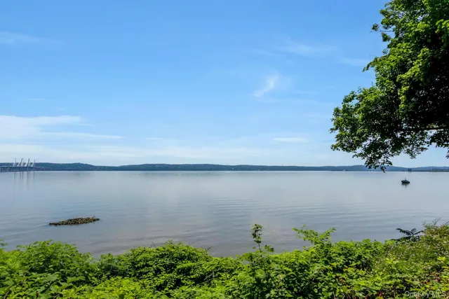 $1,895,000 | 115 River Road, Nyack, NY 10960