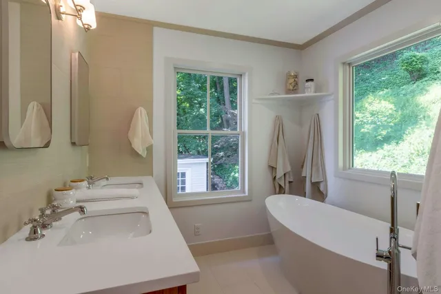 $1,895,000 | 115 River Road, Nyack, NY 10960