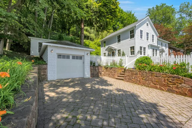 $1,895,000 | 115 River Road, Nyack, NY 10960