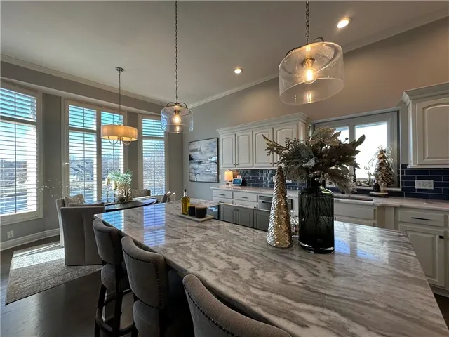 $649,950 | 3918 North 108th Terrace, Kansas City, KS 66109