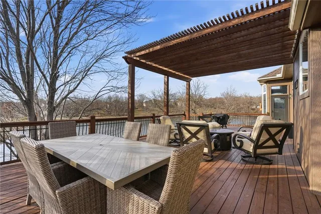 $649,950 | 3918 North 108th Terrace, Kansas City, KS 66109