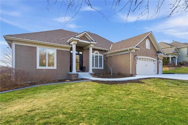 $649,950 | 3918 North 108th Terrace, Kansas City, KS 66109