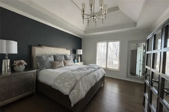 $649,950 | 3918 North 108th Terrace, Kansas City, KS 66109