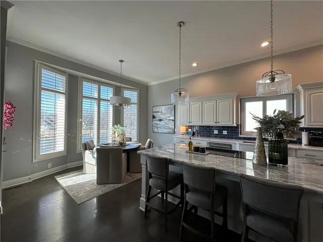 $649,950 | 3918 North 108th Terrace, Kansas City, KS 66109