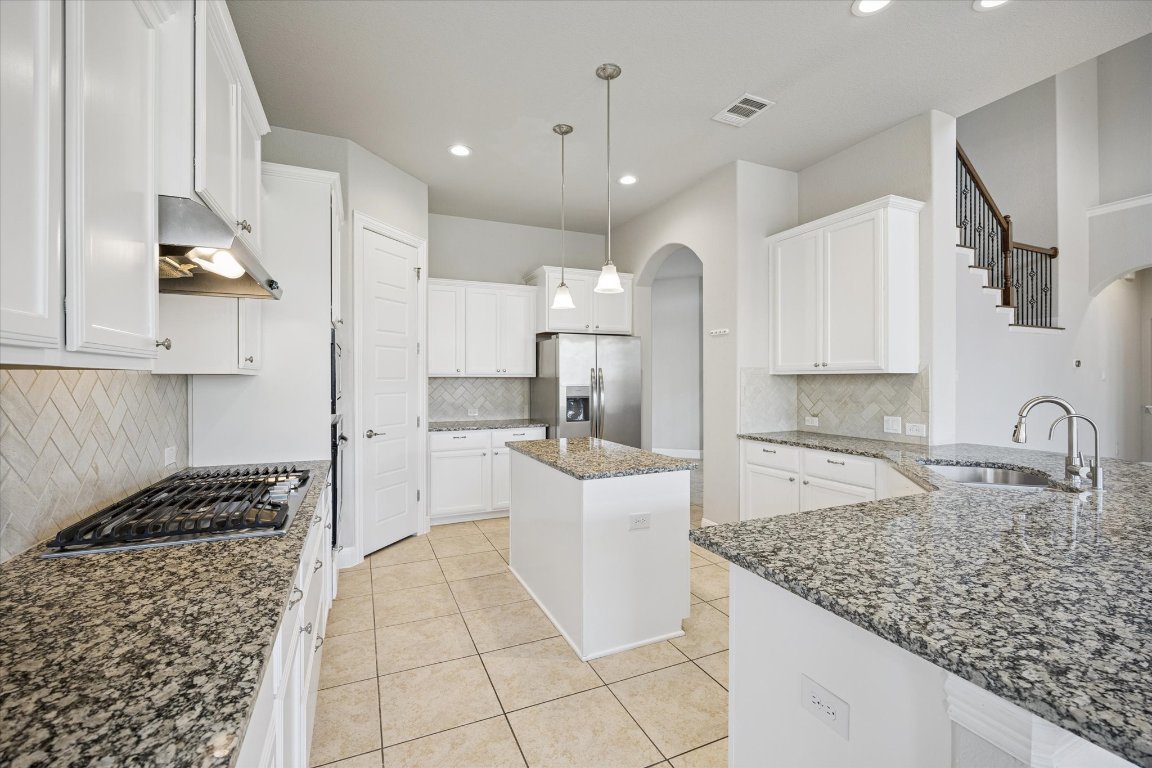 20516 Fairleaf Street Pflugerville, TX 78660 - Photo 14 of 38