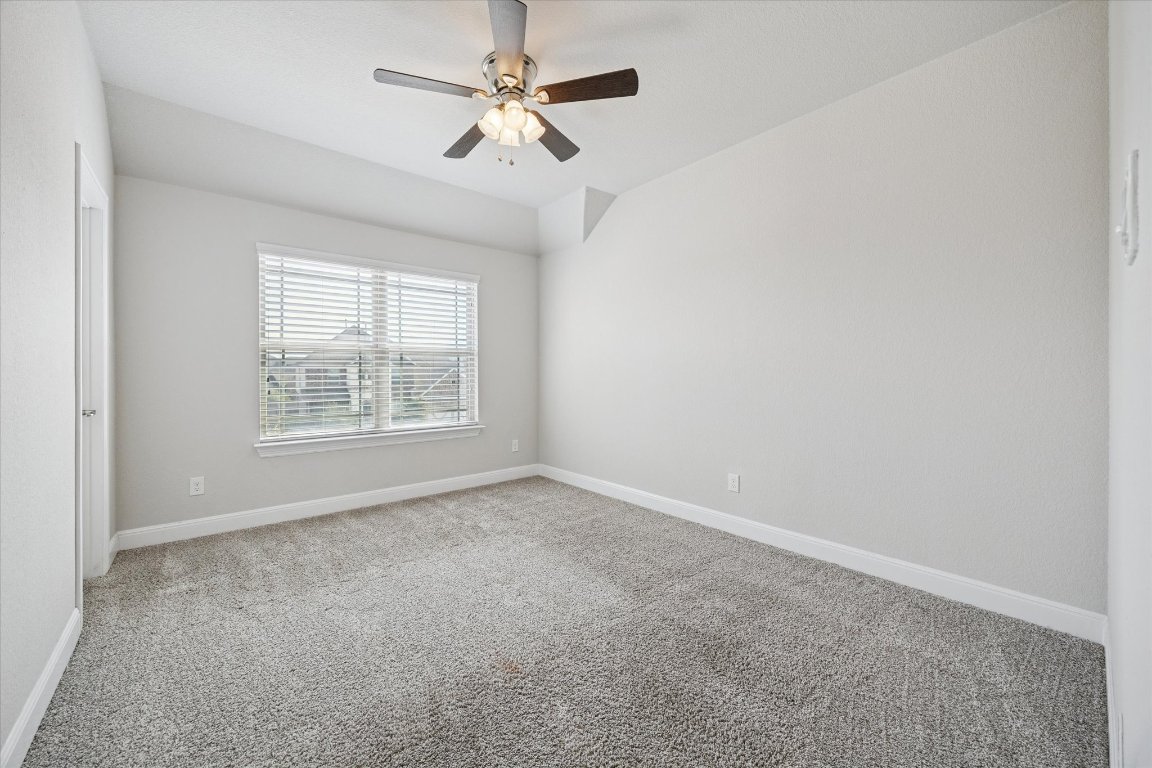 20516 Fairleaf Street Pflugerville, TX 78660 - Photo 27 of 38 Third bedroom upstairs