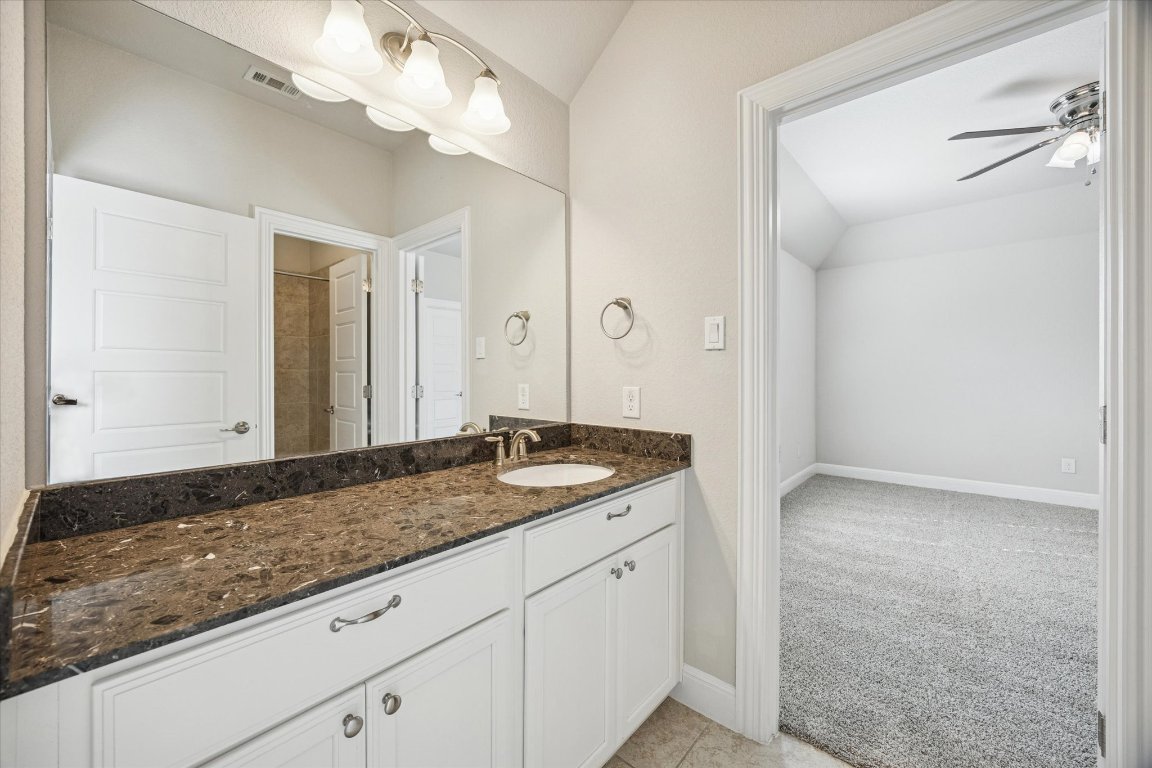 20516 Fairleaf Street Pflugerville, TX 78660 - Photo 32 of 38 Third full bathroom upstairs