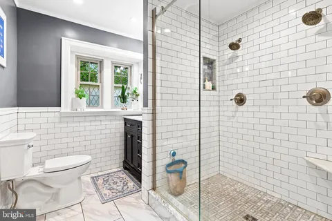 $849,900 | 237 Elm Drive, Lansdale, PA 19446