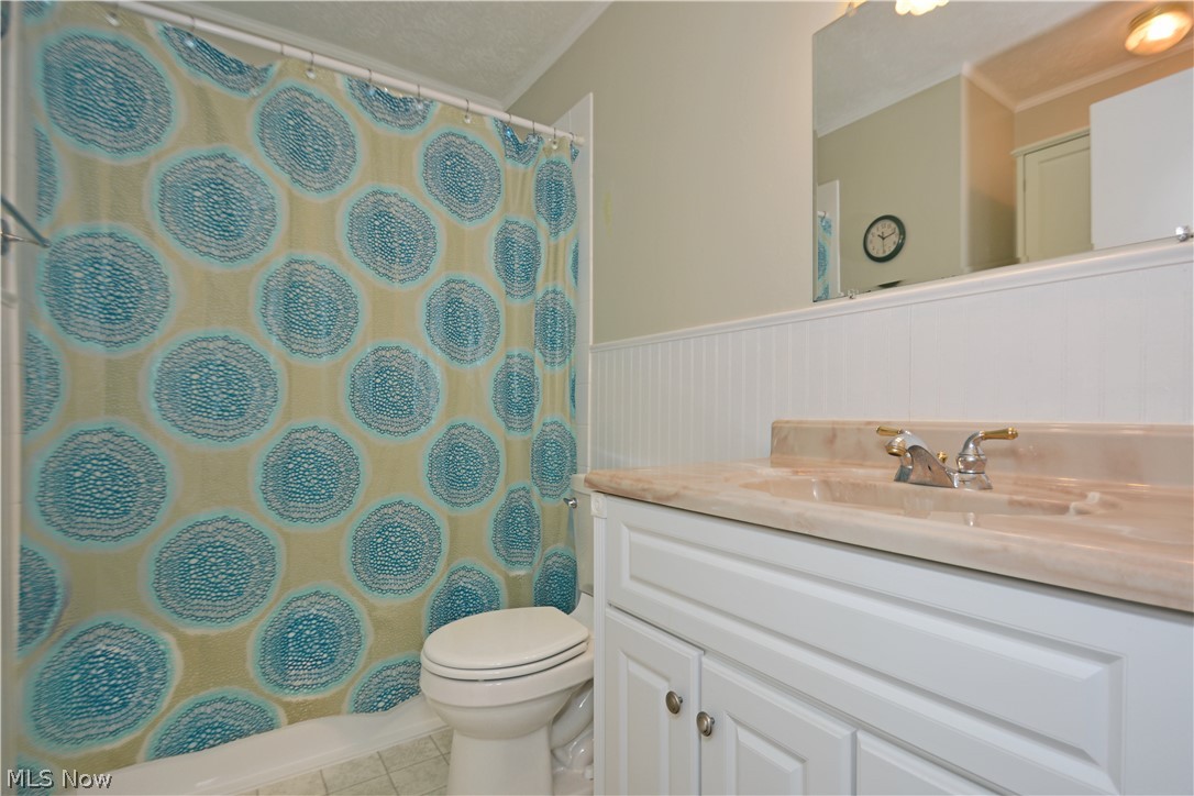 7310 Ames Road Parma, OH 44130 - Photo 17 of 29