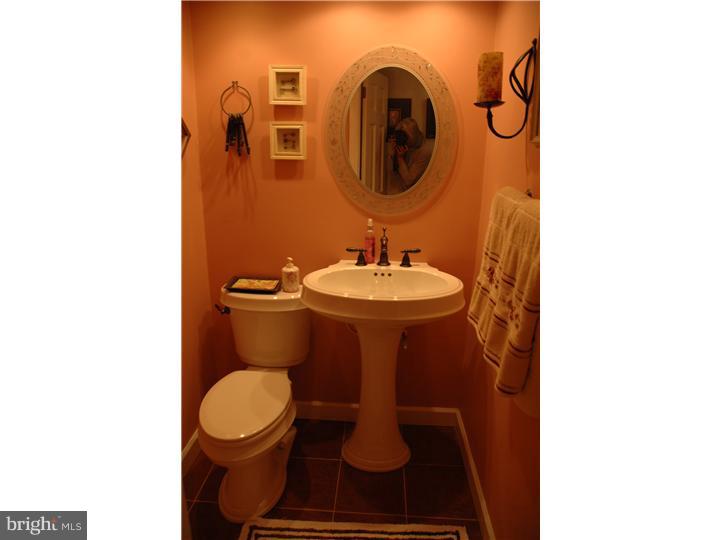 1071 Sorrel Road Huntingdon Valley, PA 19006 - Photo 12 of 23 Bathroom