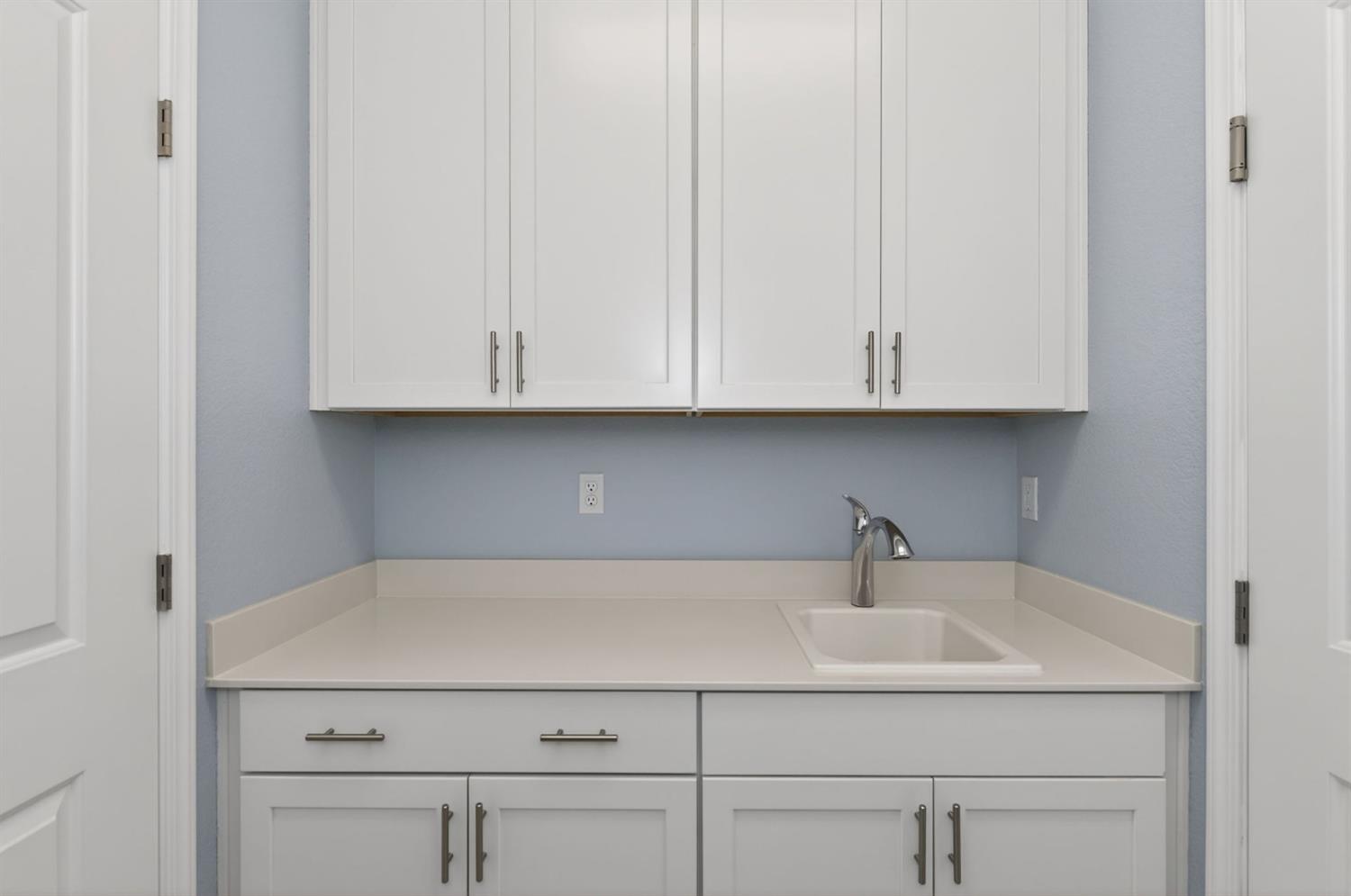 2431 Creekview Drive Merced, CA 95340 - Photo 21 of 38