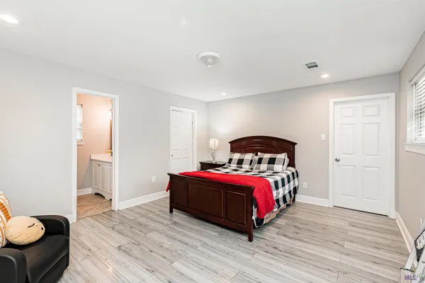 $399,000 | 11049 East Vieux Drive, Baton Rouge, LA 70815
