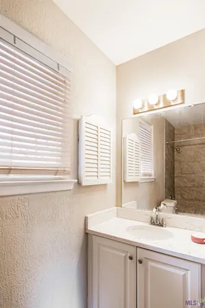 $399,000 | 11049 East Vieux Drive, Baton Rouge, LA 70815