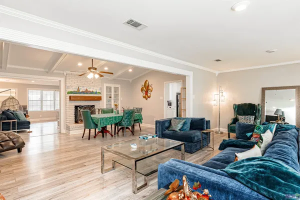 $399,000 | 11049 East Vieux Drive, Baton Rouge, LA 70815