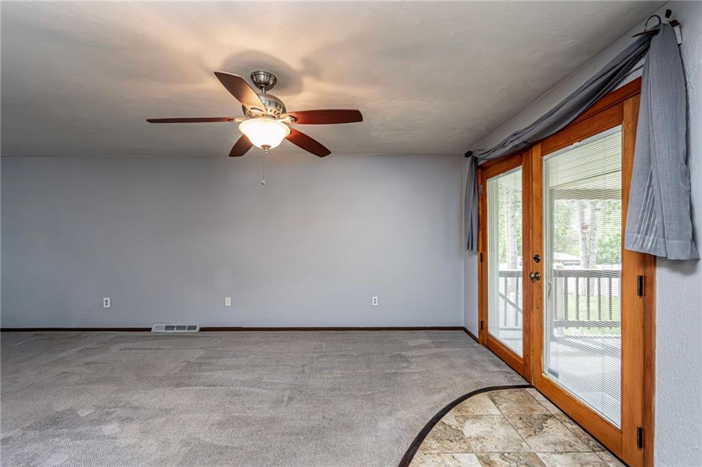 621 Sandy Hill Road Irwin, PA 15642 - Photo 11 of 50 an empty room