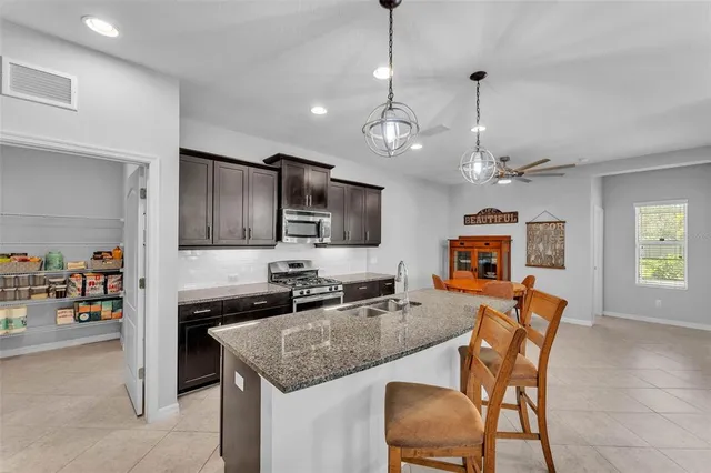 $744,900 | 7048 White Willow Court, Sarasota, FL 34243