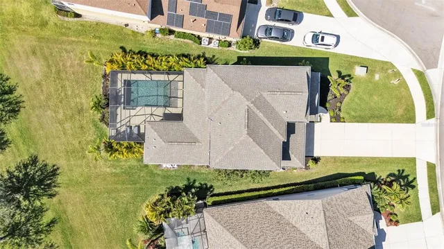 $744,900 | 7048 White Willow Court, Sarasota, FL 34243