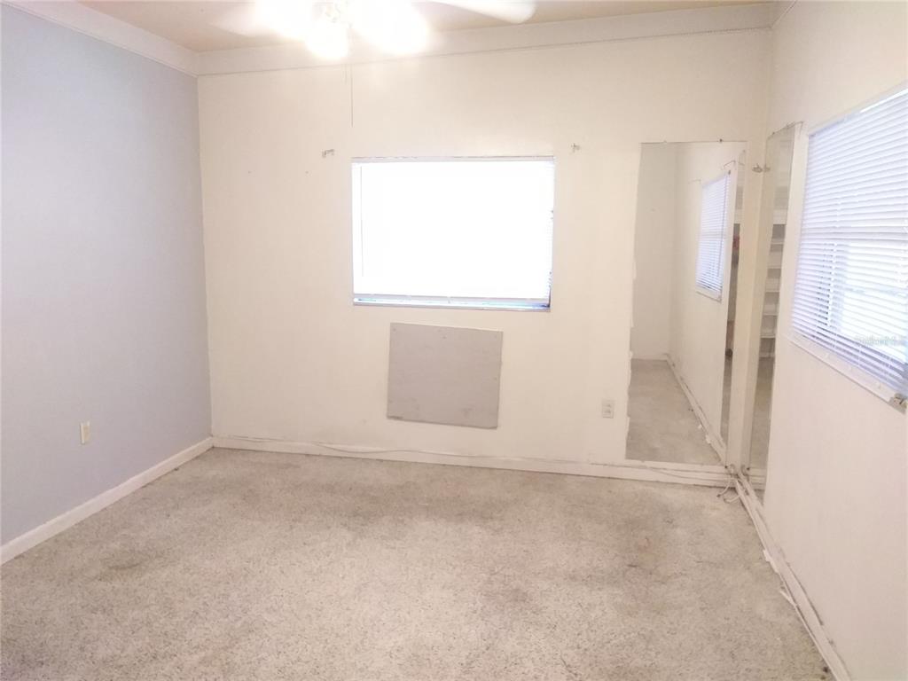 5160 102nd Way North St. Petersburg, FL 33708 - Photo 12 of 23