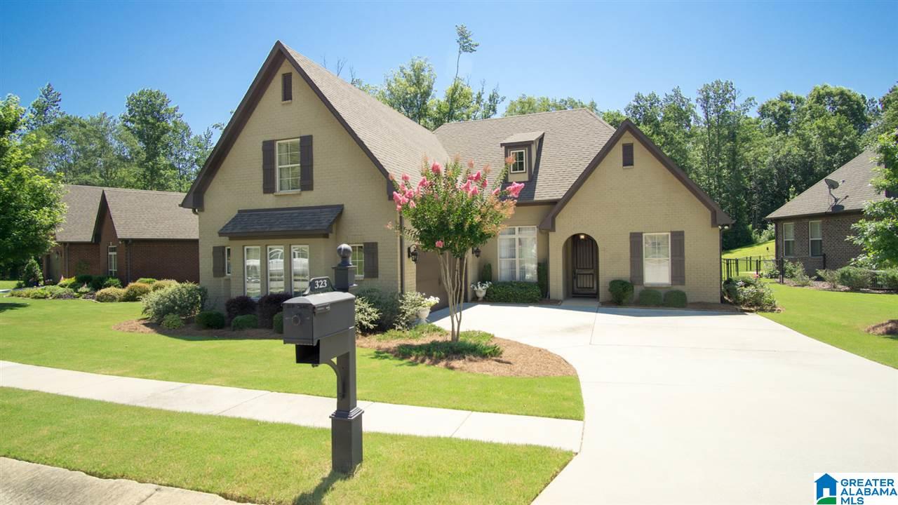 323 Strathaven Road Pelham, AL 35124 - Photo 3 of 29