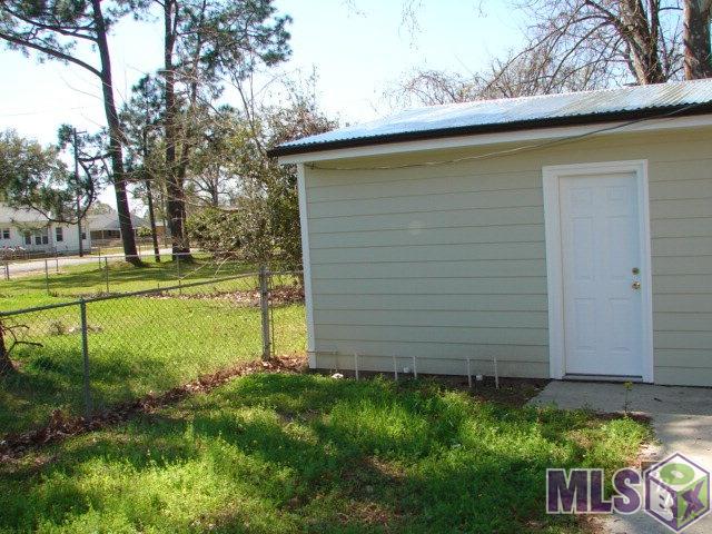 822 Ridgefield Road Thibodaux, LA 70301 - Photo 4 of 23