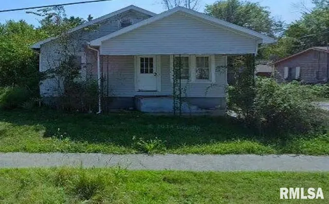 $20,000 | 409 East Church Street, Galatia, IL 62935