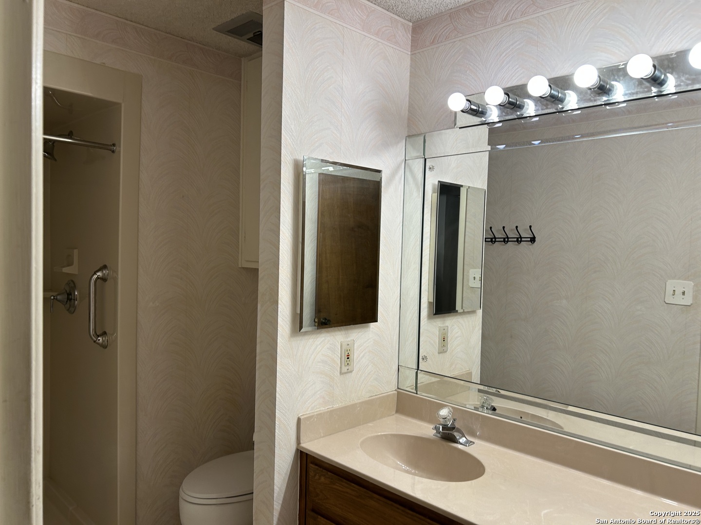 241 Ralston Drive Converse, TX 78109 - Photo 16 of 28