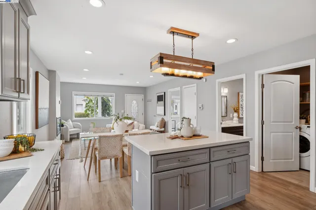 $800,000 | 332 West Broadmoor Boulevard, San Leandro, CA 94577