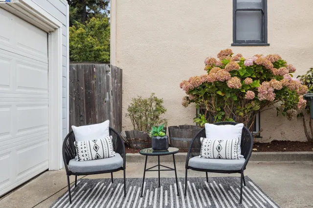 $800,000 | 332 West Broadmoor Boulevard, San Leandro, CA 94577