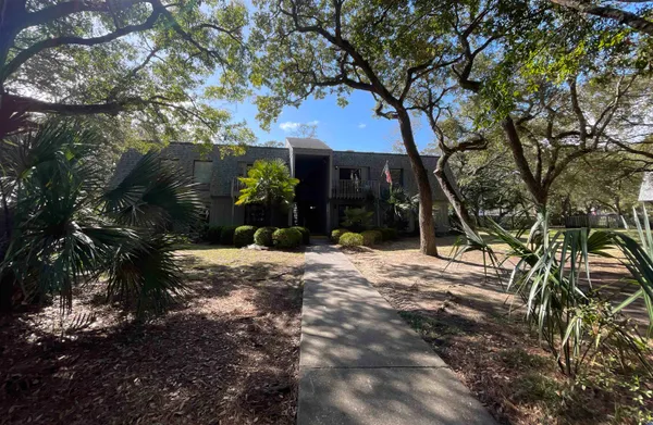 $195,000 | 178 Salt Marsh Circle, Unit 30E, Pawleys Island, SC 29585