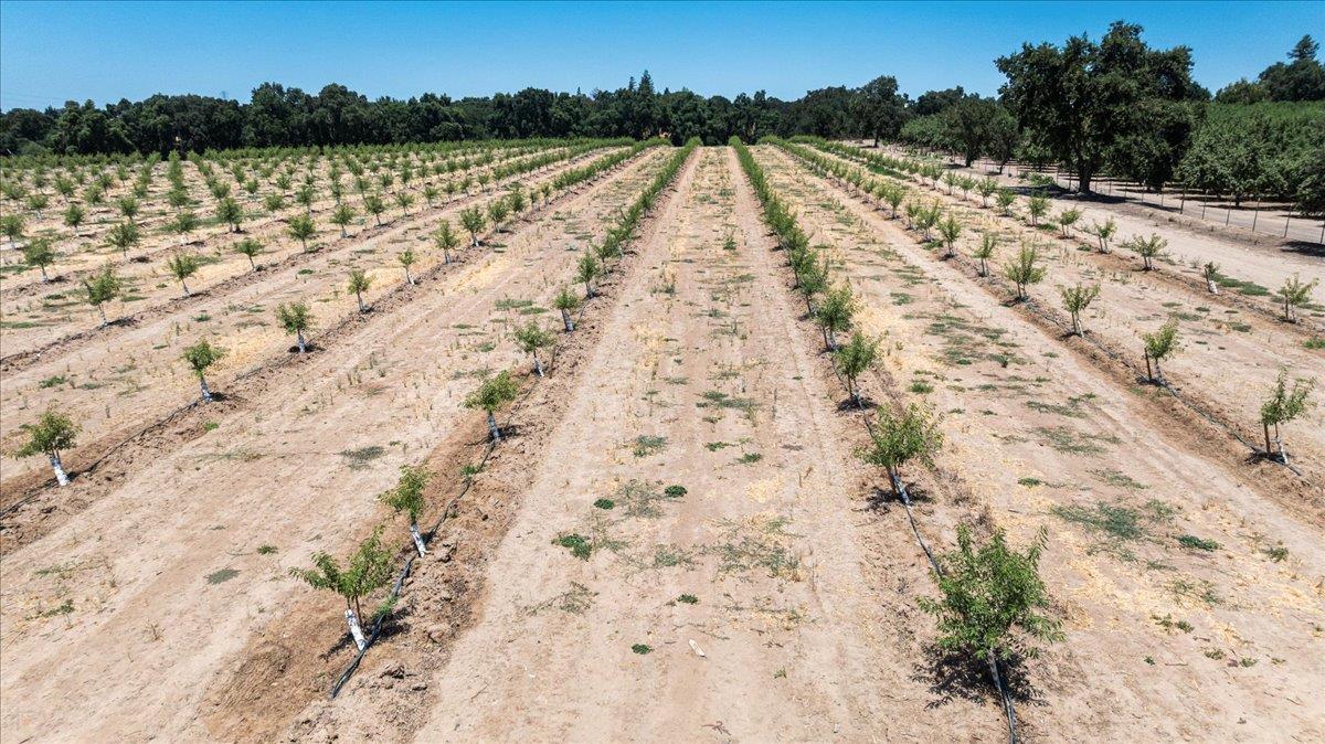 0 Albers Road Modesto, CA 95357 - Photo 4 of 11 a view of lake