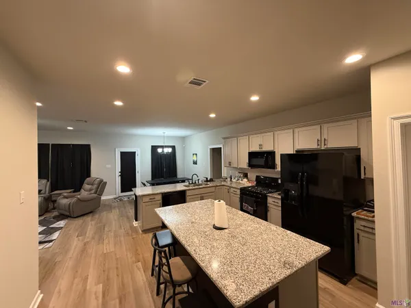 $285,000 | 212 Pond Drive, Thibodaux, LA 70301