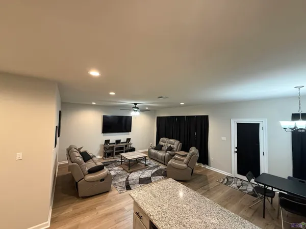 $285,000 | 212 Pond Drive, Thibodaux, LA 70301