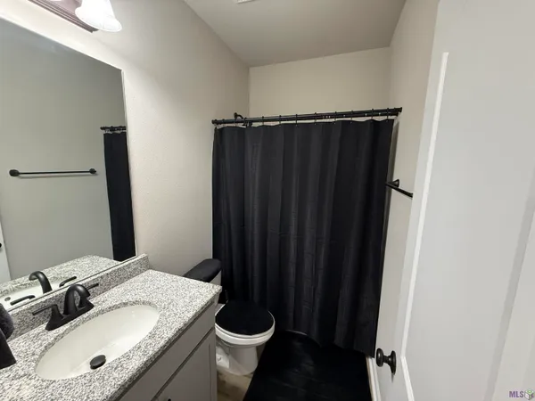 $285,000 | 212 Pond Drive, Thibodaux, LA 70301