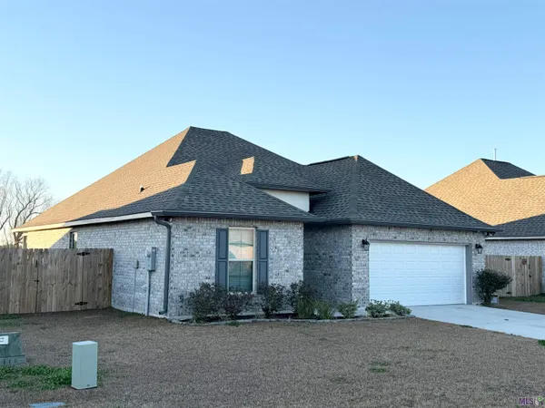 $285,000 | 212 Pond Drive, Thibodaux, LA 70301