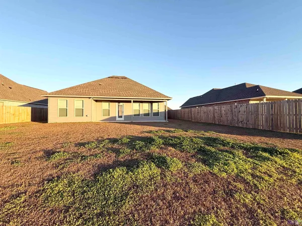 $285,000 | 212 Pond Drive, Thibodaux, LA 70301