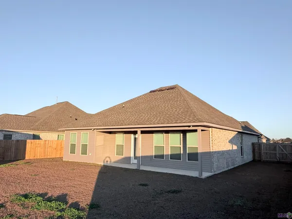 $285,000 | 212 Pond Drive, Thibodaux, LA 70301